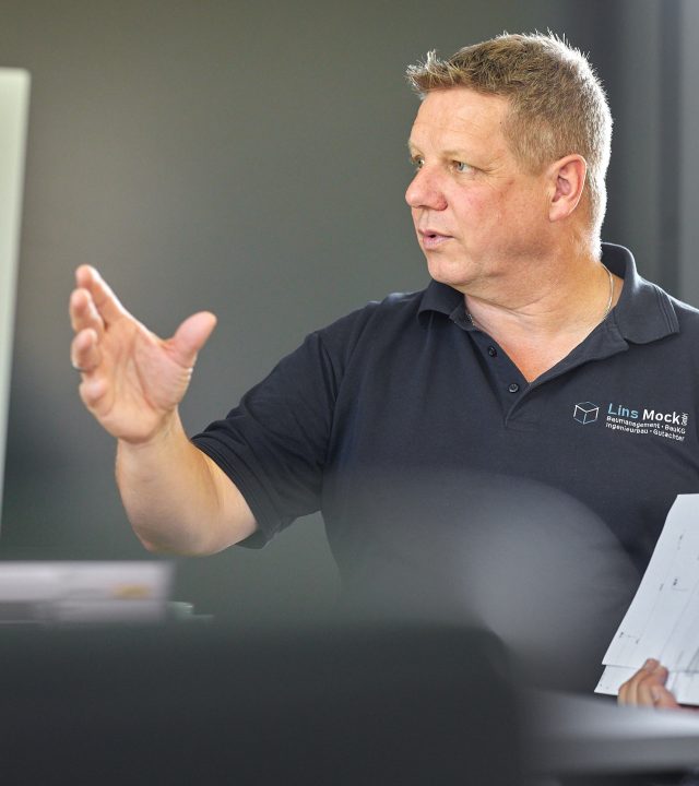 lins mock baumanagement 92 15 07 24